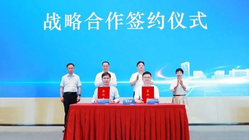 硅酮胶粘剂安装：关键步骤与注意事项